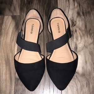 Torrid flats - pointy toe - size 9W